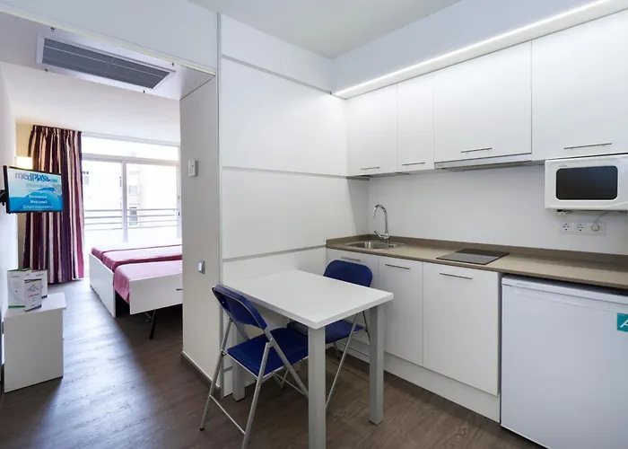 Apart Otel Medplaya Esmeraldas Tossa de Mar