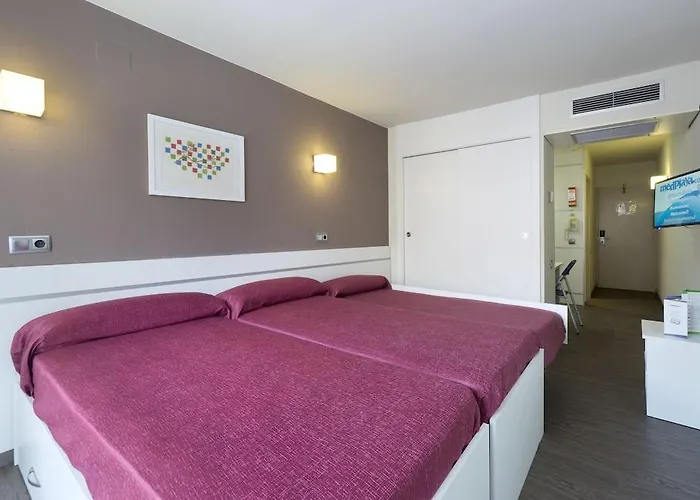 Medplaya Esmeraldas Apart Otel Tossa de Mar