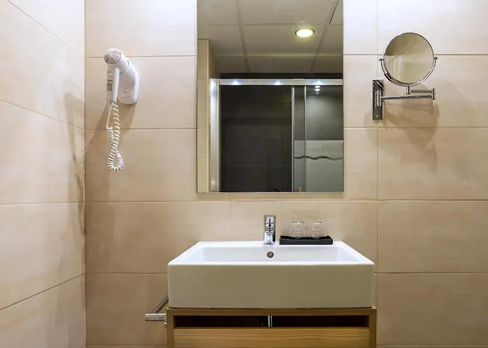 Medplaya Esmeraldas Апарт-отель Тосса-де-Мар