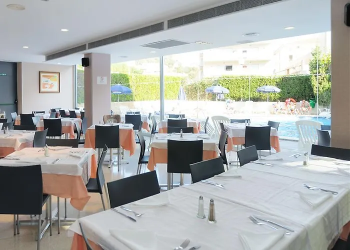 Medplaya Esmeraldas 3* Tossa de Mar