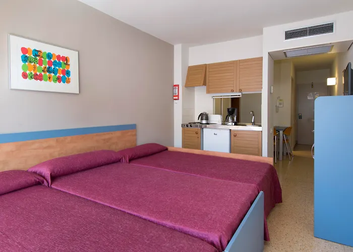 Medplaya Esmeraldas Lägenhetshotell Tossa de Mar